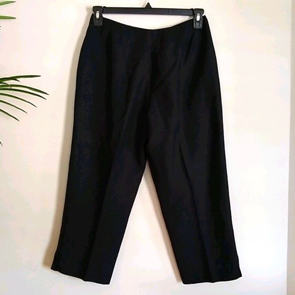 Larry Levine SPT Black Linen Embellished Capris 6 - Picture 6 of 8